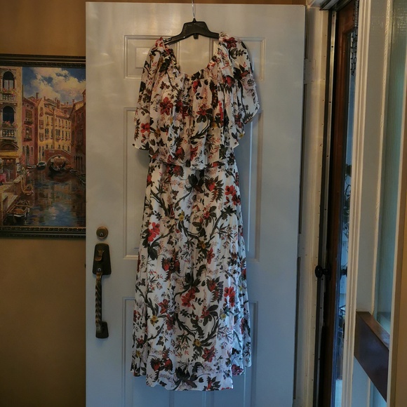 ERDEM - Picture 5 of 11